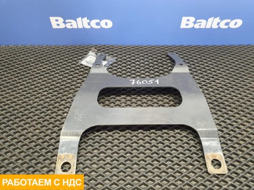 Кронштейн брызговика