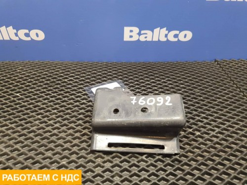 Кронштейн бампера